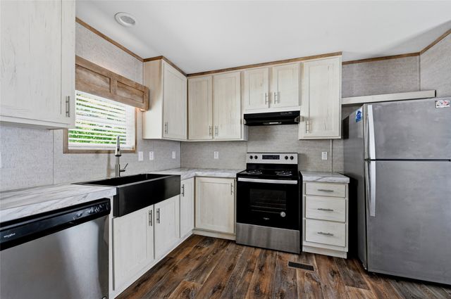 22 1601 E FM 1417, Sherman, TX 75090