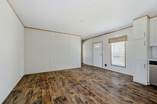 22 1601 E FM 1417, Sherman, TX 75090