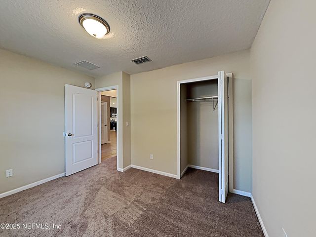 1865 WOODLAND GLEN Road, Middleburg, FL 32068