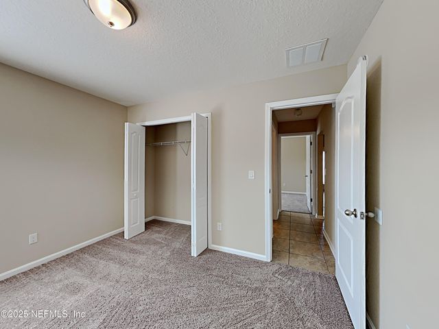 1865 WOODLAND GLEN Road, Middleburg, FL 32068