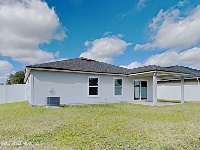 1865 WOODLAND GLEN Road, Middleburg, FL 32068