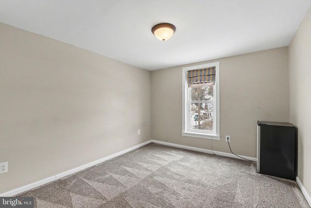 329 CHESTNUT ST, Mount Holly Springs, PA 17065