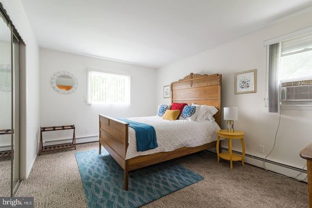 261 UPPER FERRY RD, Ewing Twp, NJ 08560