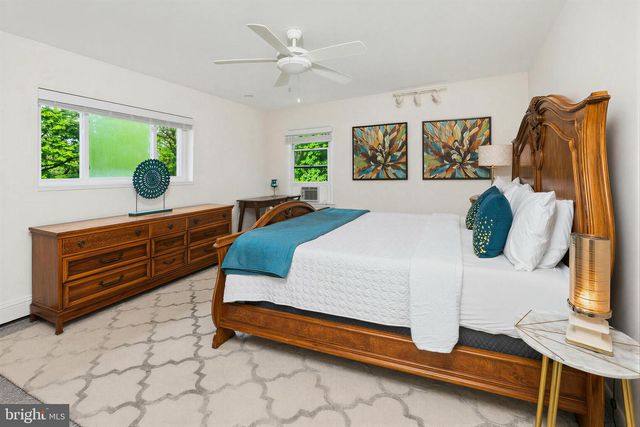 261 UPPER FERRY RD, Ewing Twp, NJ 08560