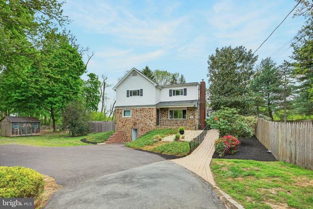 261 UPPER FERRY RD, Ewing Twp, NJ 08560