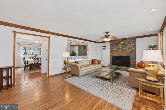 261 UPPER FERRY RD, Ewing Twp, NJ 08560