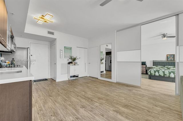 90 SW 3rd Street 4303, Miami, FL 33130