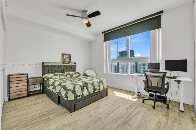 90 SW 3rd Street 4303, Miami, FL 33130