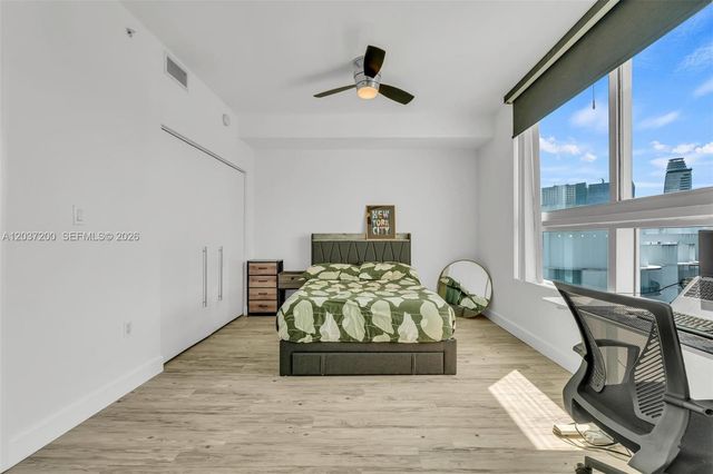 90 SW 3rd Street 4303, Miami, FL 33130