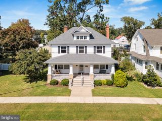 110 DELAWARE AVE, Bridgeville, DE 19933