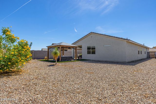 4666 W TRISTAN Trail, San Tan Valley, AZ 85144