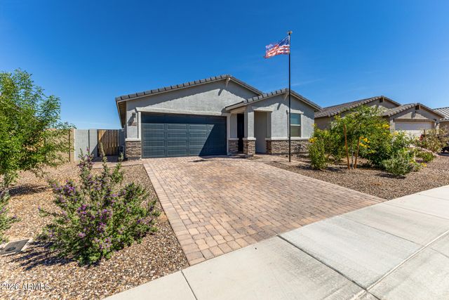 4666 W TRISTAN Trail, San Tan Valley, AZ 85144