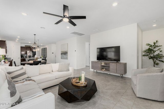 4666 W TRISTAN Trail, San Tan Valley, AZ 85144