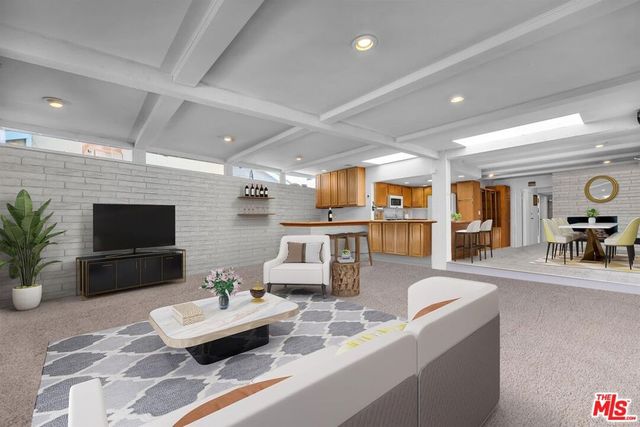 5100 Lindblade Drive, Culver City, CA 90230