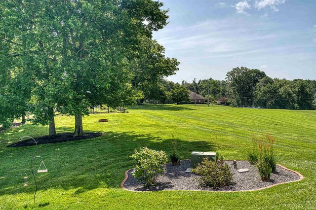 11333 Northridge Drive, Evansville, IN 47720