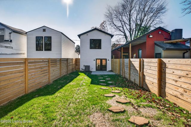 823 Chestnut St, Louisville, KY 40204