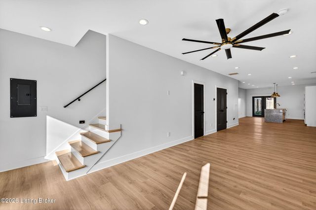 823 Chestnut St, Louisville, KY 40204