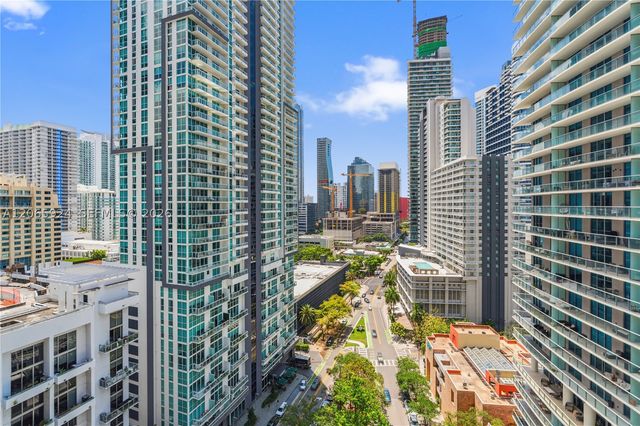 1000 Brickell Plz 1902, Miami, FL 33131
