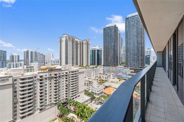 1000 Brickell Plz 1902, Miami, FL 33131