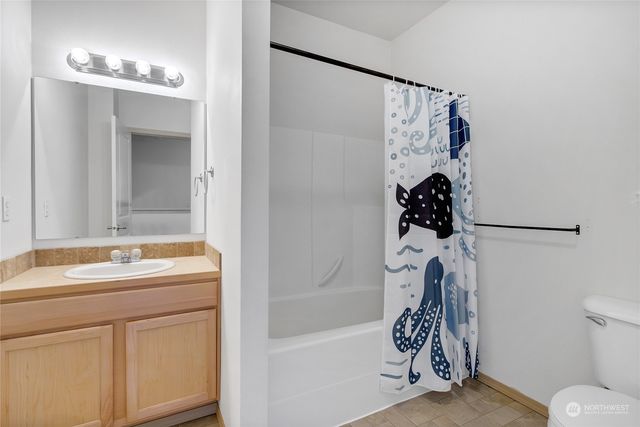 6528 127th Street Ct E, Puyallup, WA 98373