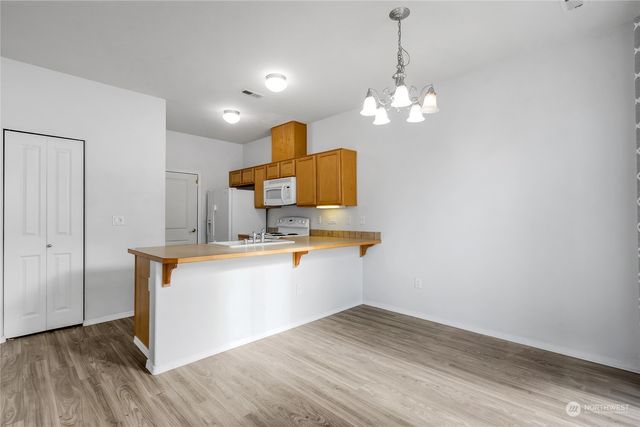 6528 127th Street Ct E, Puyallup, WA 98373