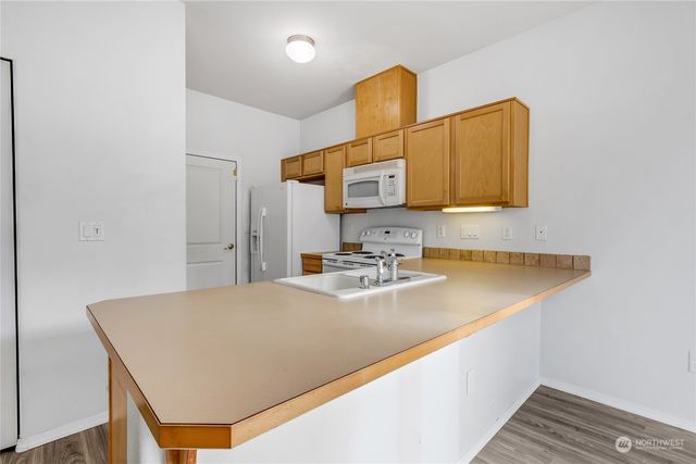 6528 127th Street Ct E, Puyallup, WA 98373