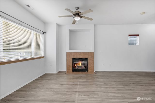 6528 127th Street Ct E, Puyallup, WA 98373
