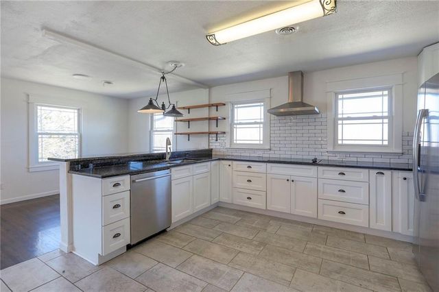 14705 Red Rock Drive, Platte City, MO 64079