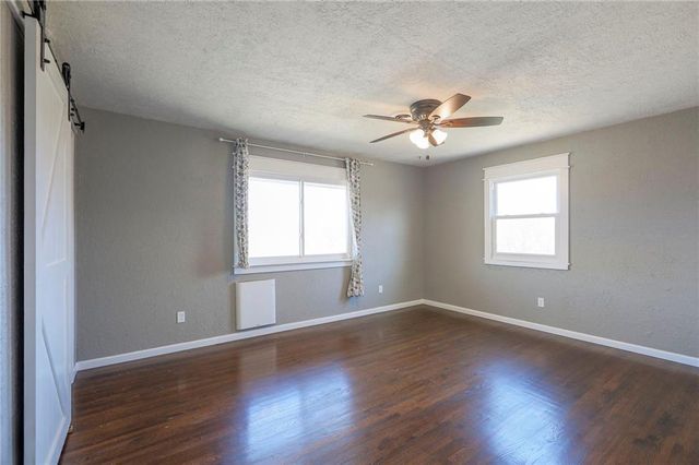 14705 Red Rock Drive, Platte City, MO 64079