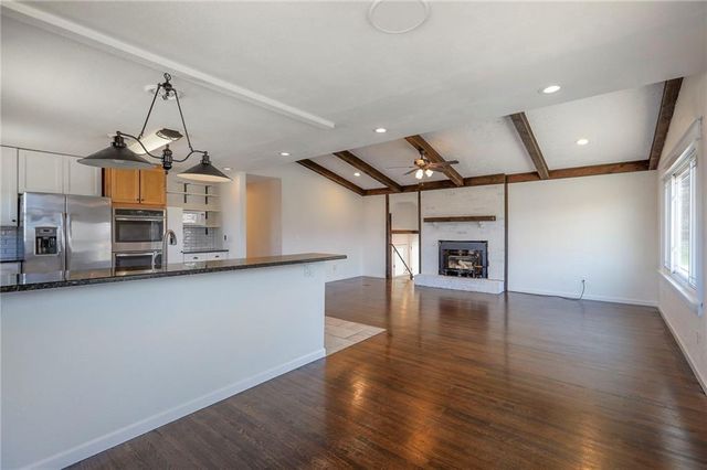 14705 Red Rock Drive, Platte City, MO 64079