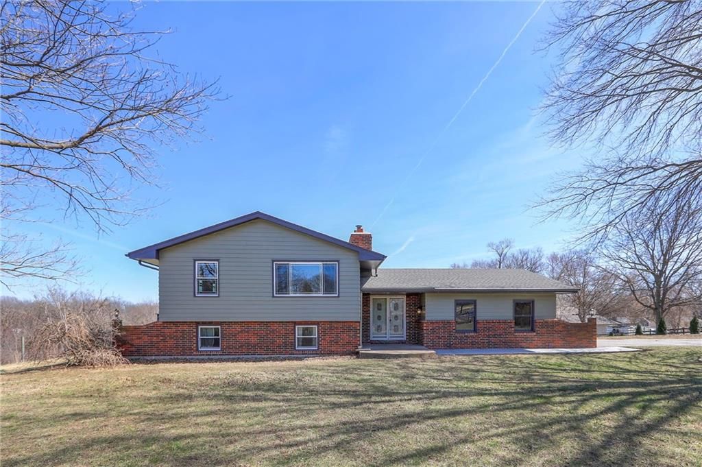 14705 Red Rock Drive, Platte City, MO 64079