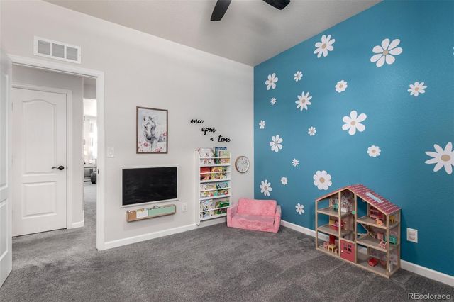 5608 En Joie Place, Elizabeth, CO 80107