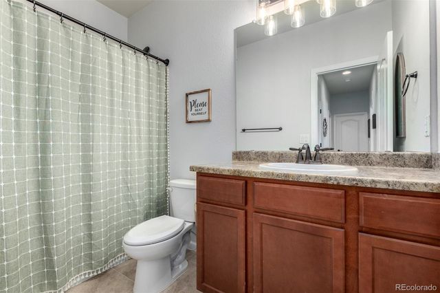 5608 En Joie Place, Elizabeth, CO 80107