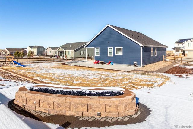 5608 En Joie Place, Elizabeth, CO 80107