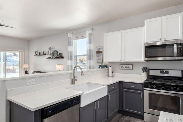 5608 En Joie Place, Elizabeth, CO 80107