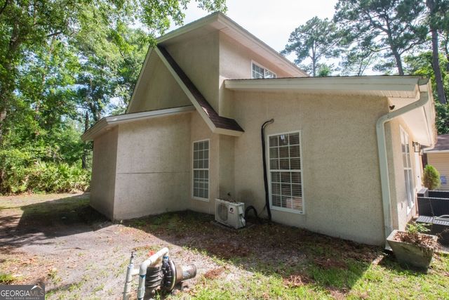 204 Winnie Trail, Brunswick, GA 31525