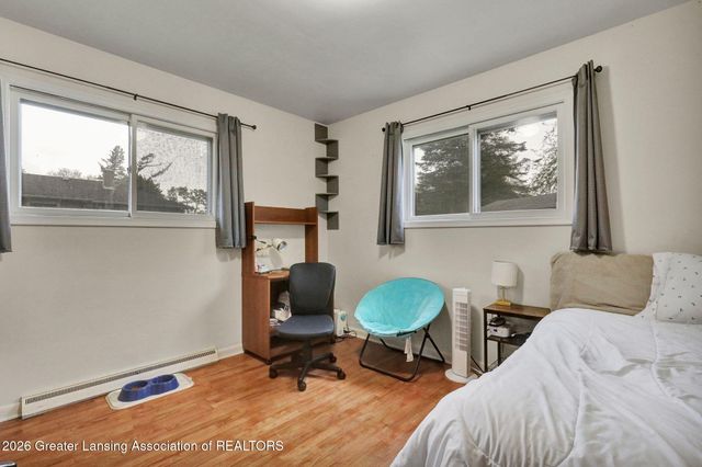 4910 Westhill Drive, Lansing, MI 48917