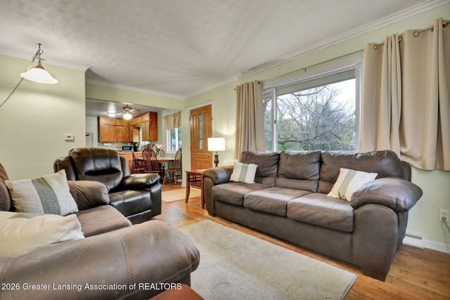 4910 Westhill Drive, Lansing, MI 48917