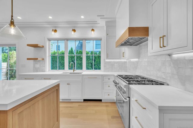 133 East Avenue B, New Canaan, CT 06840