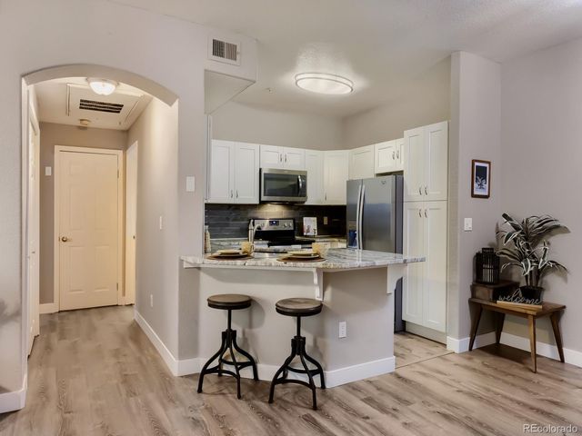 1672 W Canal Circle 415, Littleton, CO 80120
