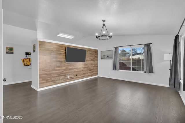 7008 Mozart Court, Sun Valley, NV 89433