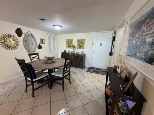 8050 W Mcnab Road 203, Tamarac, FL 33321
