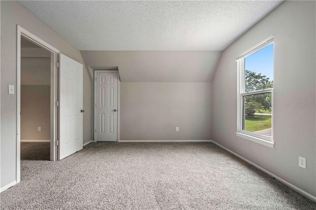 312 NW Locust Street, Lee's Summit, MO 64064