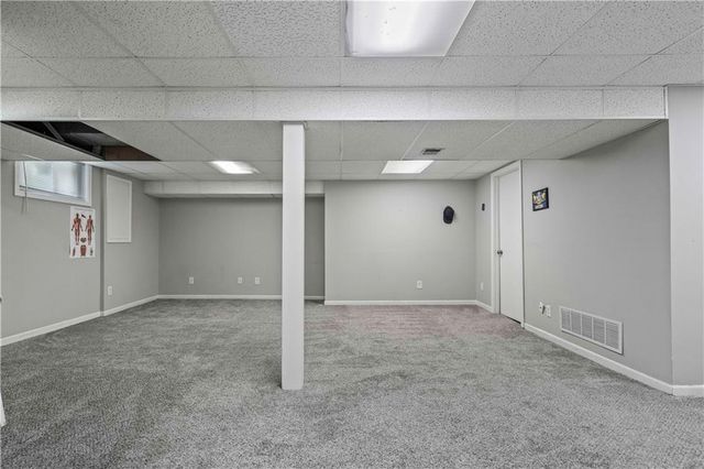 312 NW Locust Street, Lee's Summit, MO 64064