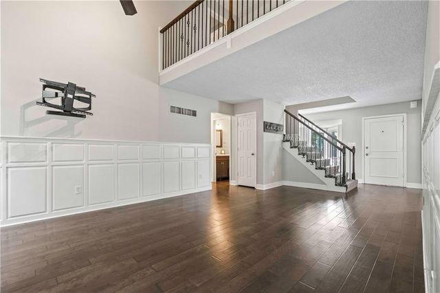 312 NW Locust Street, Lee's Summit, MO 64064