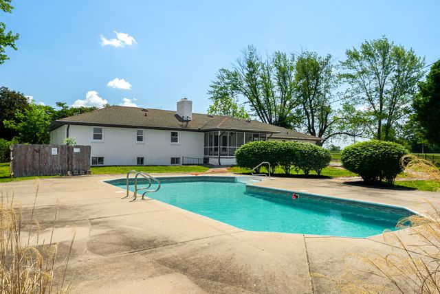 5654 Borthick Rd, Springfield, TN 37172