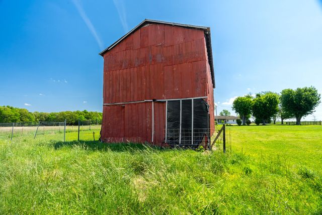 5654 Borthick Rd, Springfield, TN 37172
