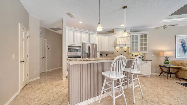 664 CRANE PRAIRIE WAY, Osprey, FL 34229