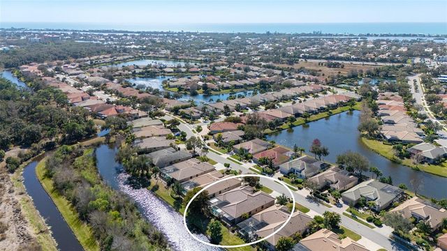 664 CRANE PRAIRIE WAY, Osprey, FL 34229