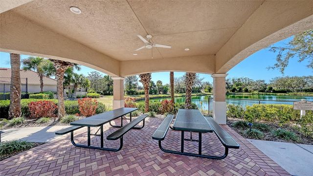664 CRANE PRAIRIE WAY, Osprey, FL 34229